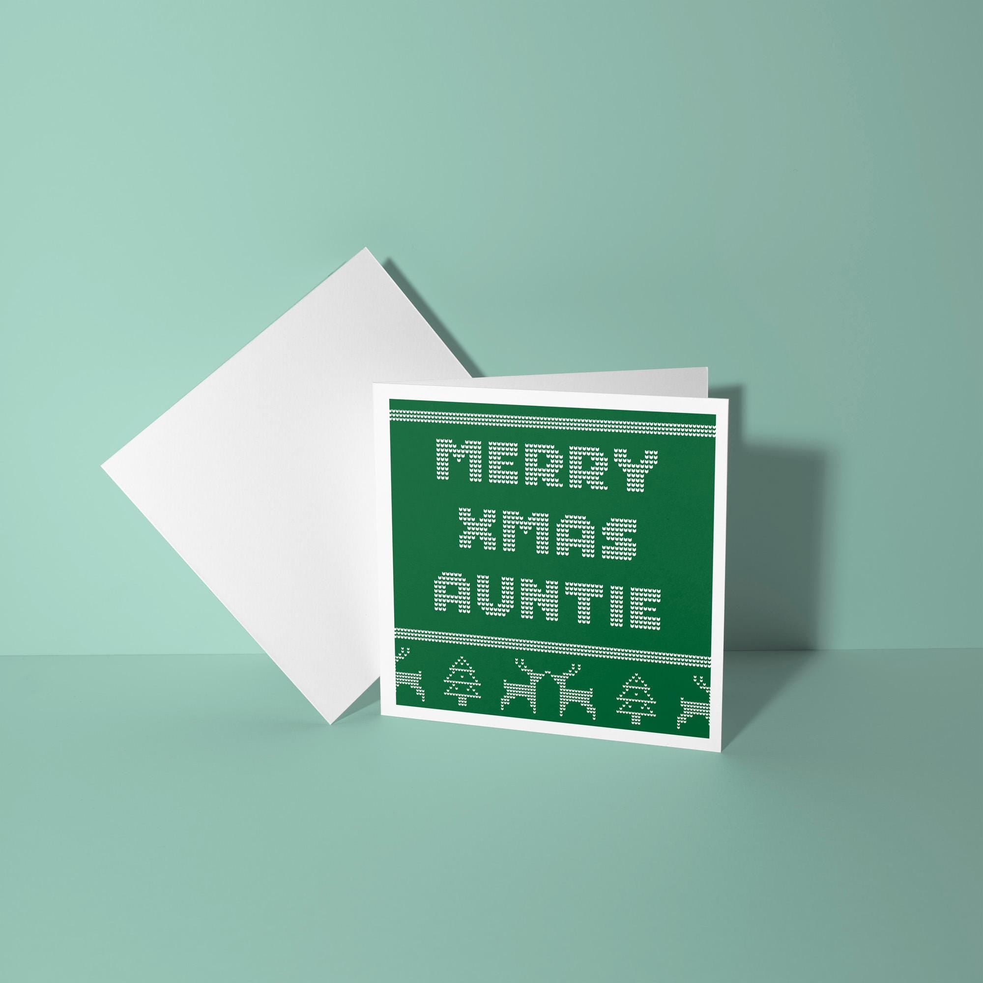 Merry Christmas Auntie - Christmas Card for Auntie